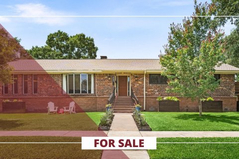 4903 Heatherglen Drive